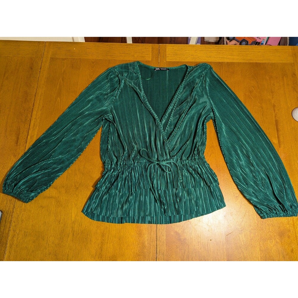 Zara Plisse Pleated Wrap Blouse Medium M Emerald Green Metallic Shimmer Peplum
